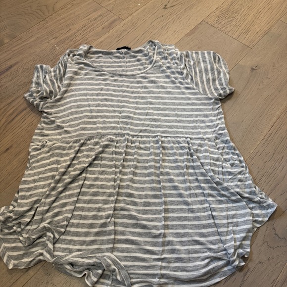 Tops - Womens Grey White Striped Babydoll Peplum Top Short Sleeve Knit Tunic